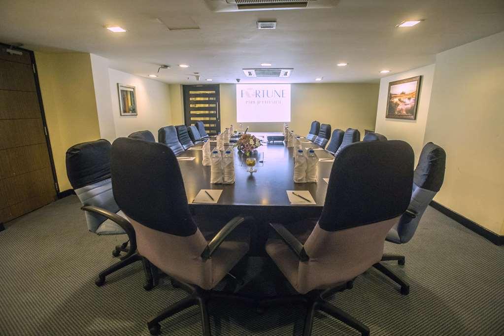 Fortune Park Jp Celestial, Bengaluru - Member Itc Hotels' Group Restaurant foto